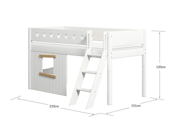 FLEXA WHITE Halvhøj seng med Rutsjebane, skrå stige, 90x200 cm, Hvid/Egetræ 210.0 cm x 120.0 cm x 151.0 cm White/Oak